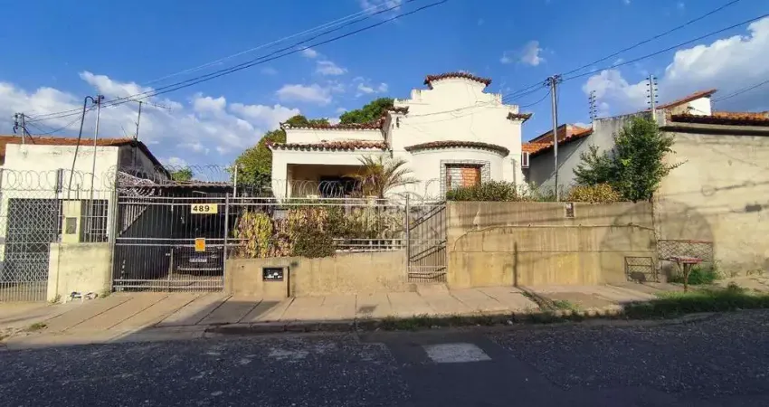 Casa com 4 quartos à venda na Rua Arlindo Nogueira, Centro, Teresina