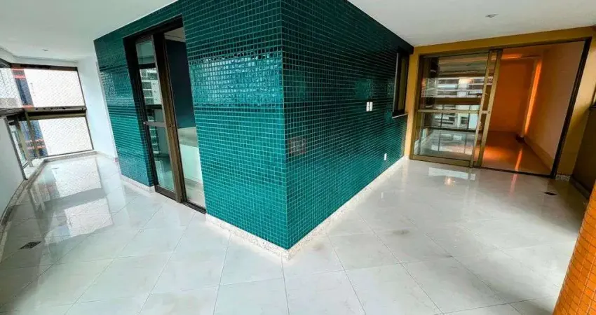 Apartamento a venda na Praia do Canto com Frente com Varandão