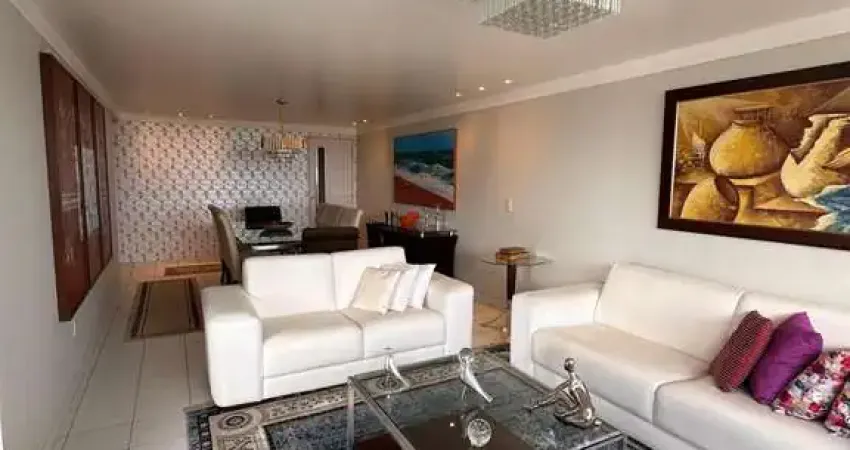 Amplitude, conforto e uma vista definitiva para o mar no miramar!