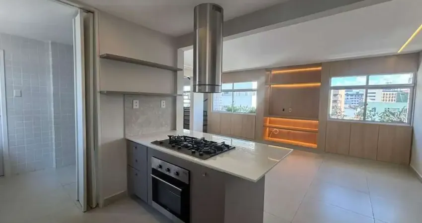 Belíssima cobertura duplex com vista para o mar no jardim oceania.