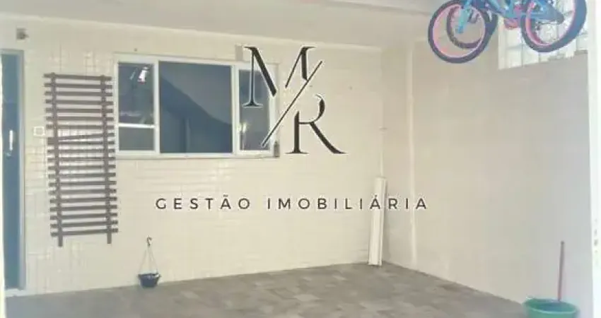 Sobrado Geminado para Venda em Santos, Campo Grande, 3 dormitórios, 1 suíte, 2 banheiros, 2 vagas