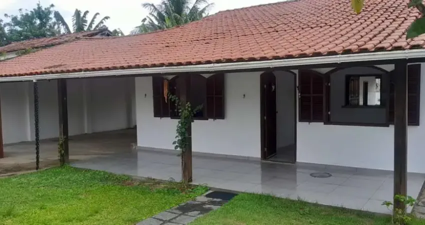 Casa para Venda em Saquarema, Porto da Roça II (Bacaxá), 3 dormitórios, 1 suíte, 2 banheiros, 4 vagas