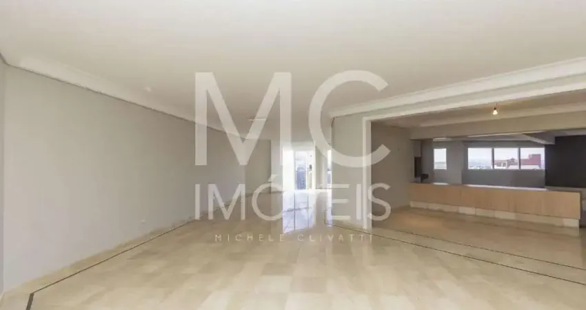 Apartamento com 433 m², 4 suítes à venda no bairro Batel.