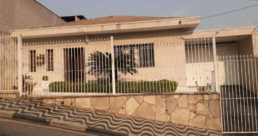 Casa com 3 dormitórios à venda, 110 m² por R$ 890.000,00 - Jardim Salete - Taboão da Serra/SP