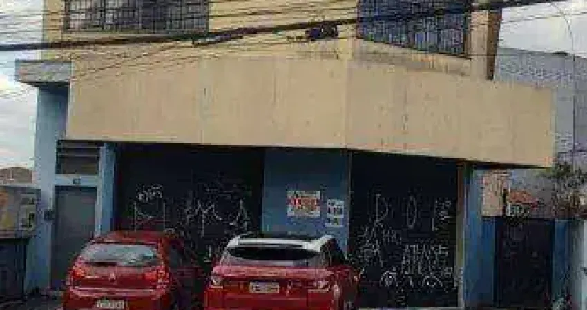 Salão para alugar, 153 m² por R$ 5.500,00/mês - Vila das Oliveiras - Taboão da Serra/SP