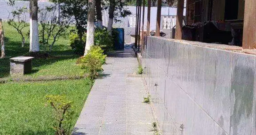 Chácara com 3 dormitórios à venda, 2000 m² por R$ 460.000,00 - Chácara Califórnia - Embu-Guaçu/SP