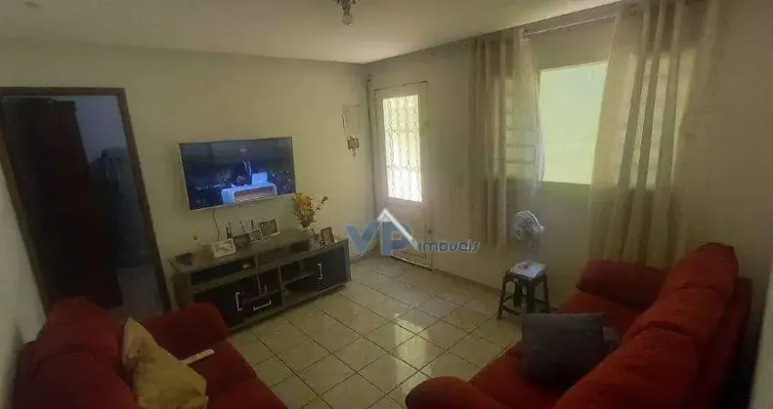 Casa com 3 dormitórios à venda, 250 m² por R$ 600.000,00 - Parque Pinheiros - Taboão da Serra/SP
