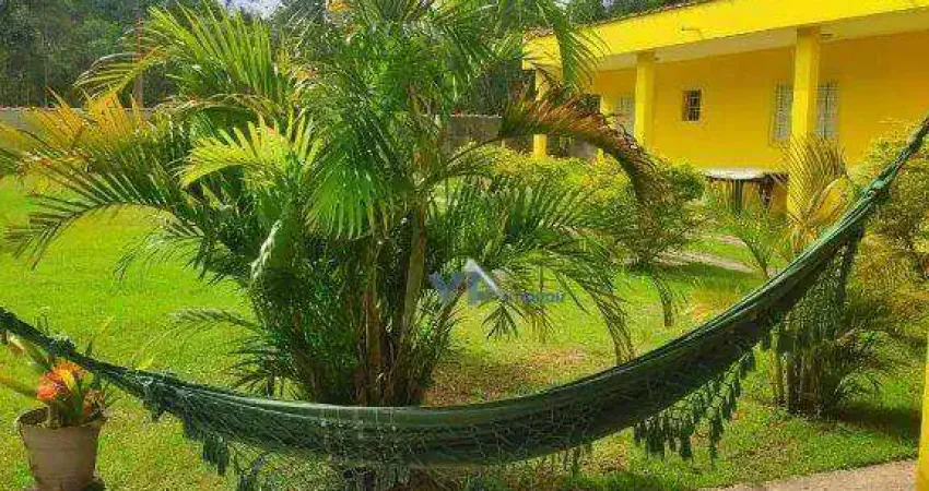 Chácara com 3 dormitórios à venda, 4000 m² por R$ 450.000,00 - Fazenda Vitoria - São Lourenço da Serra/SP