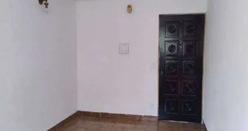 Apartamento com 2 dormitórios à venda, 48 m² por R$ 220.000,00 - Parque Pinheiros - Taboão da Serra/SP
