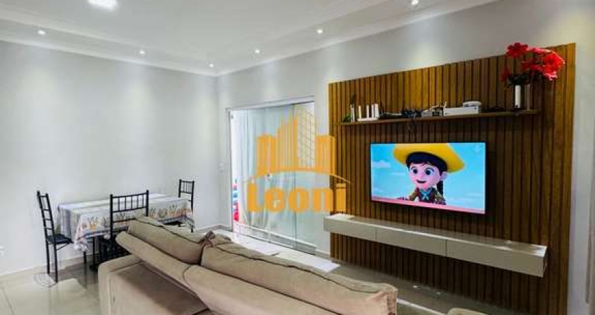 Excelente casa 3 quartos com 1 suíte + porcelanato + piscina