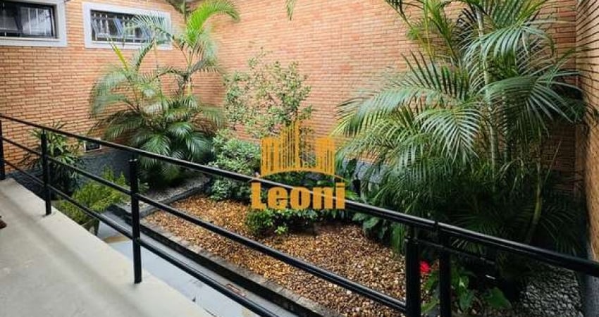 Imóvel com 2 casas de 3 quartos + suíte no centro de São João