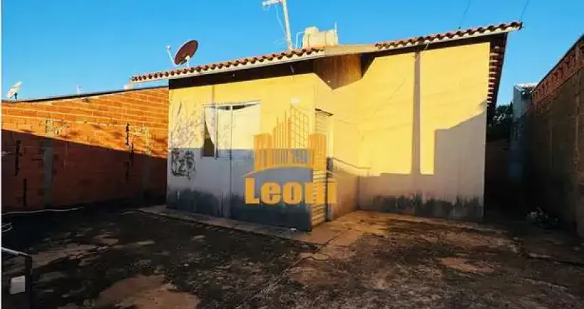 Casa 2 Qts com preço especial para você sair do aluguel