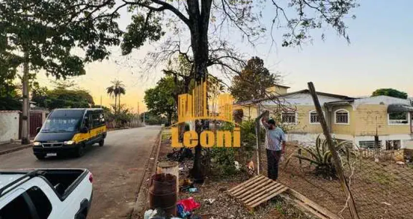 Terreno à venda no Jardim das Paineiras, São João da Boa Vista