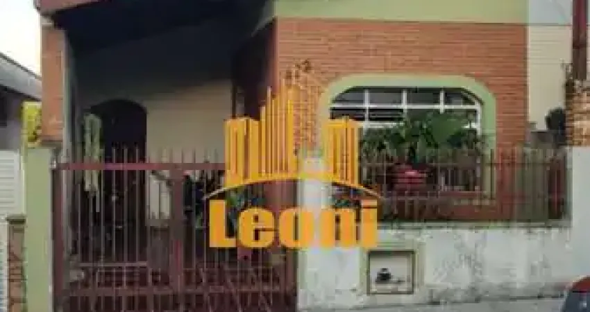 Casa 3 quartos com excelente localização no jardim santo  andré