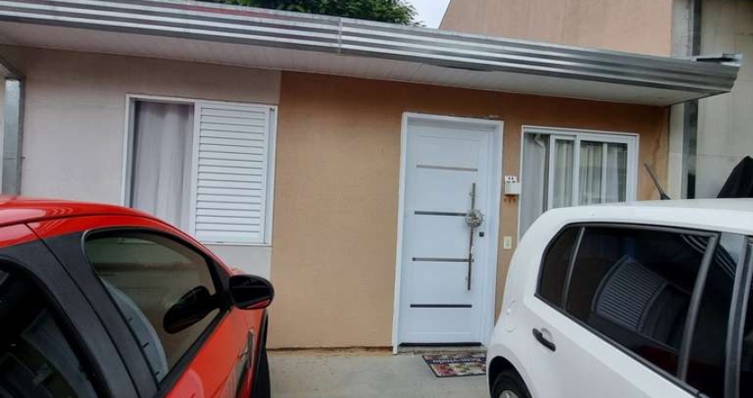 Casa em Condomínio para Venda em Sorocaba, Caguassu, 2 dormitórios, 1 banheiro, 2 vagas