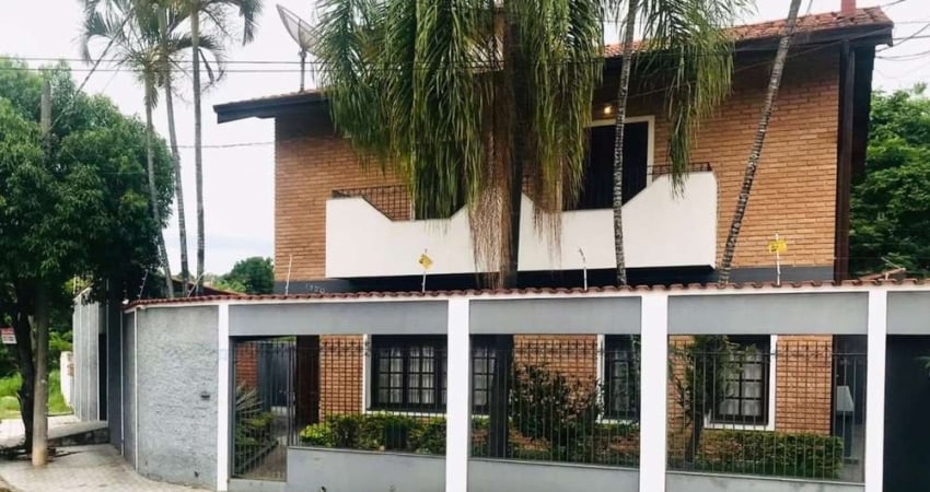 Casa para Locação em Sorocaba, Vila Trujillo, 4 dormitórios, 1 suíte, 3 banheiros, 6 vagas