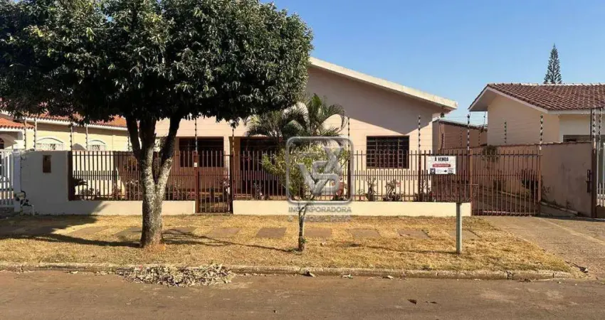 CASA BROMÉLIA