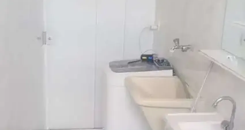 Apartamento 02 Dormitórios 01 Vaga Área útil: 52,00 m² Zona Leste