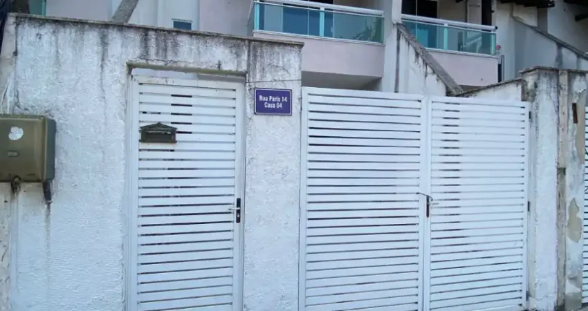 Casa com 2 quartos à venda na Rua Paris, 14, Chácaras Rio-Petrópolis, Duque de Caxias