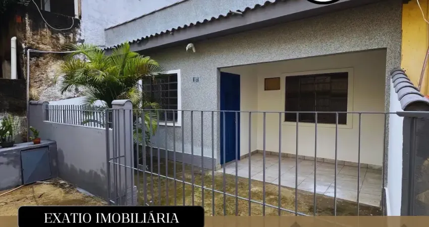 Casa com 2 quartos para alugar na Avenida Visconde de Santa Teresa, Saracuruna, Duque de Caxias