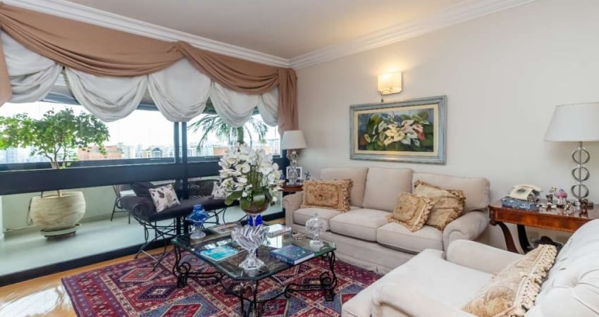 Funcional apartamento tipo para locação com 4 quartos, sendo 4 suítes, 198m²