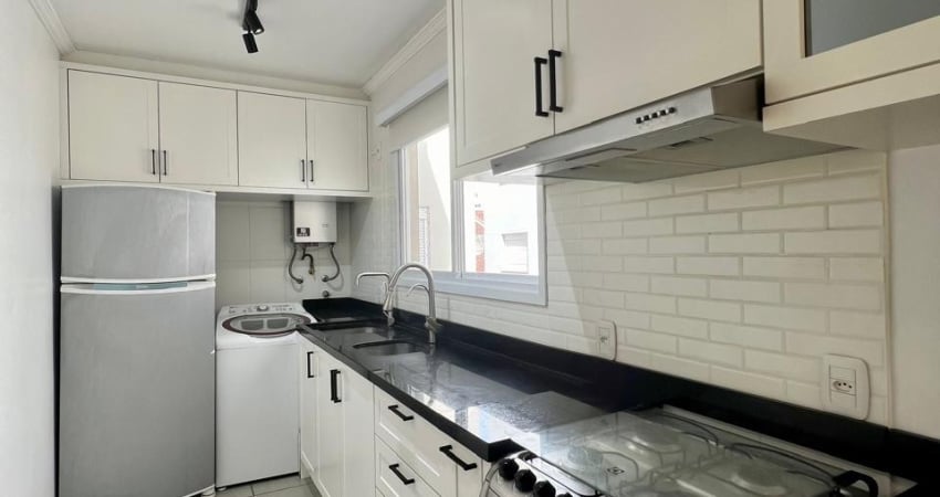 Apê semi-mobiliado, com sacada gourmet e excelente de sol, no Vinhedos