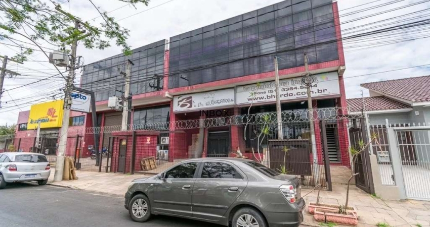Depósito com 570m², Escritórios e Armazém e 2 Vagas