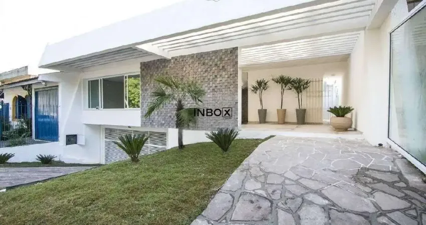 Casa Comercial Reformada no Três Figueiras - 376m² e 4 Vagas