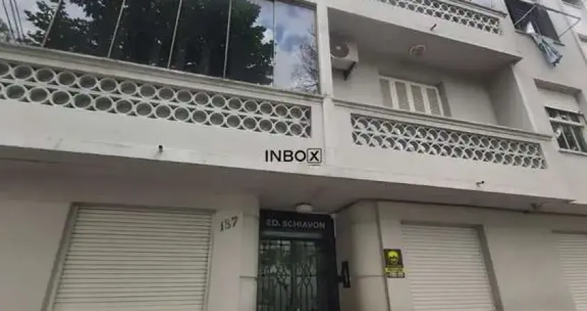 INBOX CIA IMOBILIARIA VENDE Ótimo Apartamento todo mobiliado, 3 dormitórios, 2 banheiros, de frente, sol da manhã e da tarde.