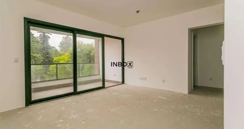 Apartamento com 02 dormitórios suítes, varanda gourmet com churrasqueira, 01 vaga de garagem.