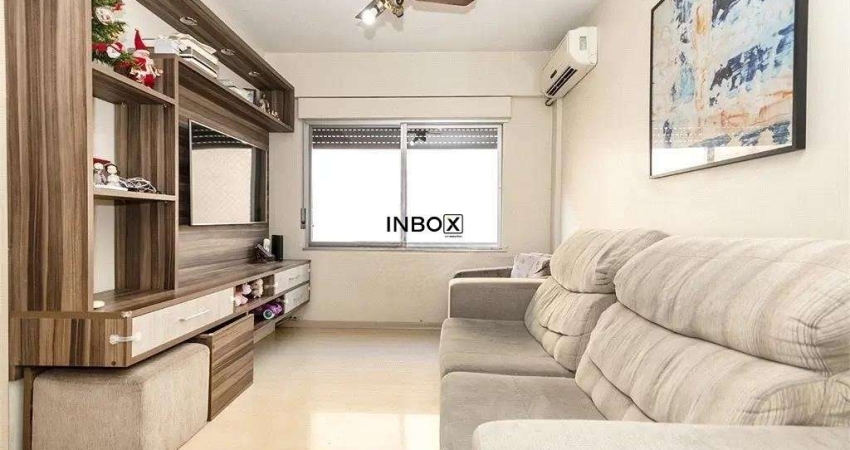 Apartamento totalmente REFORMADO com 73,24m², sendo 2 dormitórios.