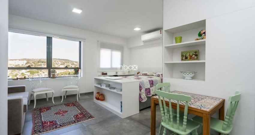 Charmoso Loft com 1 dormitório para locacao e venda, 38 m² - Chácara das Pedras - Porto Alegre/RS