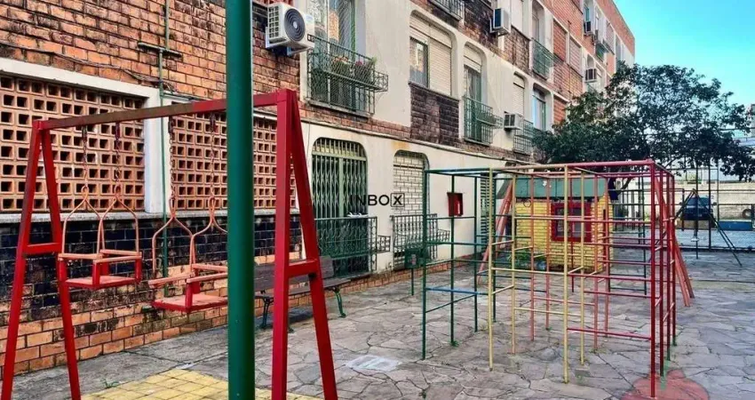 Apartamento de um dormitório térreo ao lado da puc porto alegre.