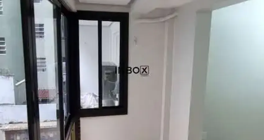 Apartamento 1 dormitório reformado e mobiliado no centro histórico de p. alegre rs