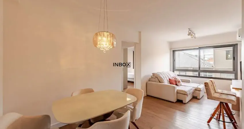 Apartamento mobiliado 2 dorms com churrasqueira e 2 vagas ! próximo à redenção