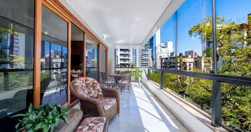 250m de luxo e bom gosto em localização nobre. 3d, suíte,sac aberta,vista,sol,escrit,estar intimo,dep compl, 2 vgs