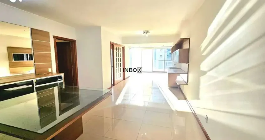 Apartamento com 121m², 3 dormitórios (sendo 1 suíte), 1 vaga de garagem