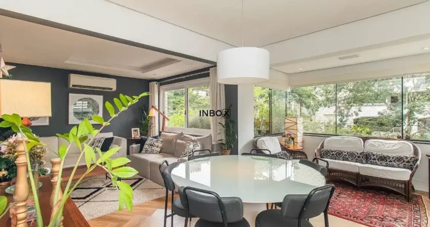 Apartamento com 139 m² de área privativa, 3 dormitórios, 1 suíte, 2 vagas