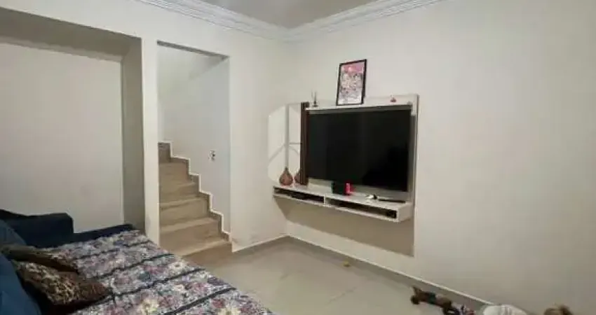 Sobrado à venda, 2 quartos, 1 vaga, Jardim Guairaca - São Paulo/SP