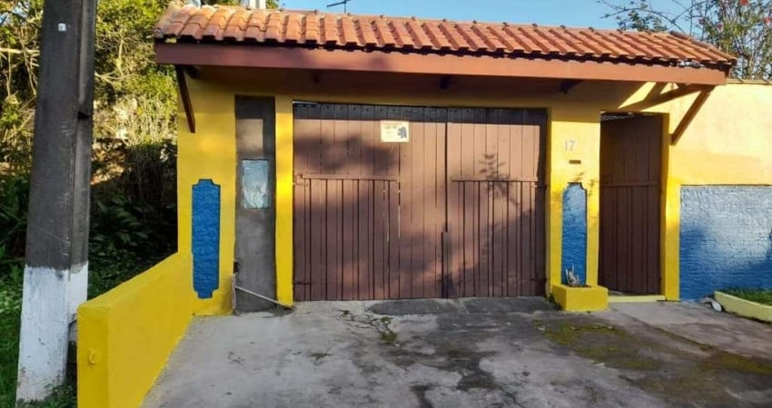 Casa à venda, 3 quartos, 1 suíte, 4 vagas, Jardim Coronel - Itanhaém/SP