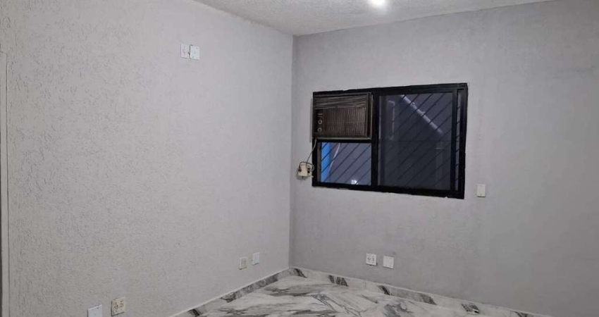 Sala comercial para alugar na Rua Costa Barros, Sítio Pinheirinho, São Paulo