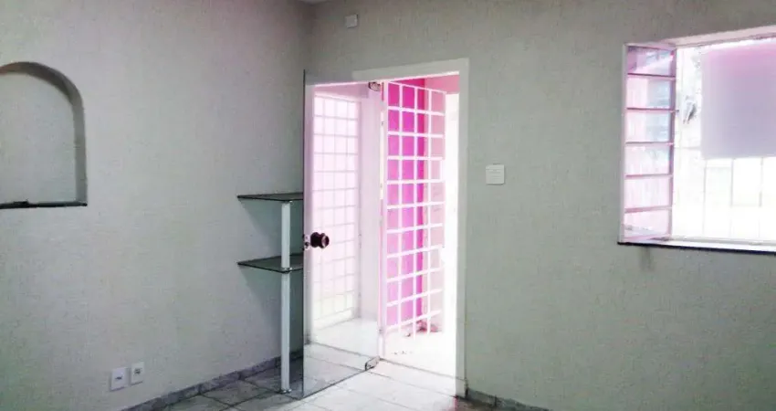 Casa para Venda em São Paulo, Sumaré, 2 dormitórios, 1 suíte, 3 banheiros, 2 vagas