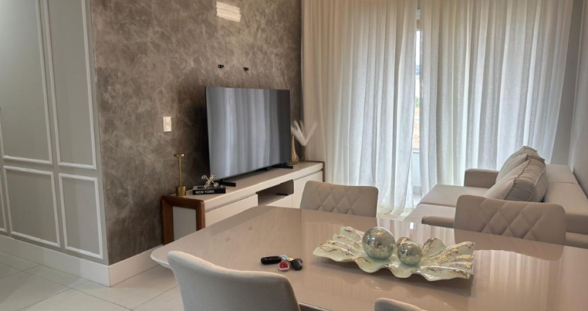 Apartamento com 02 dorm
