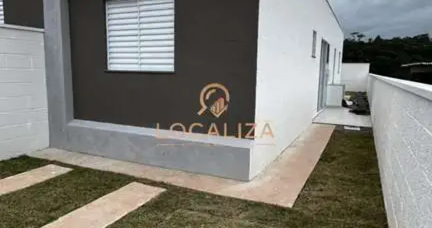 Imóvel imperdível no Jardim Novo Amanhecer, Jacareí-SP: Casa com 2 quartos, 1 sala, 2 vagas e 52m² de área!