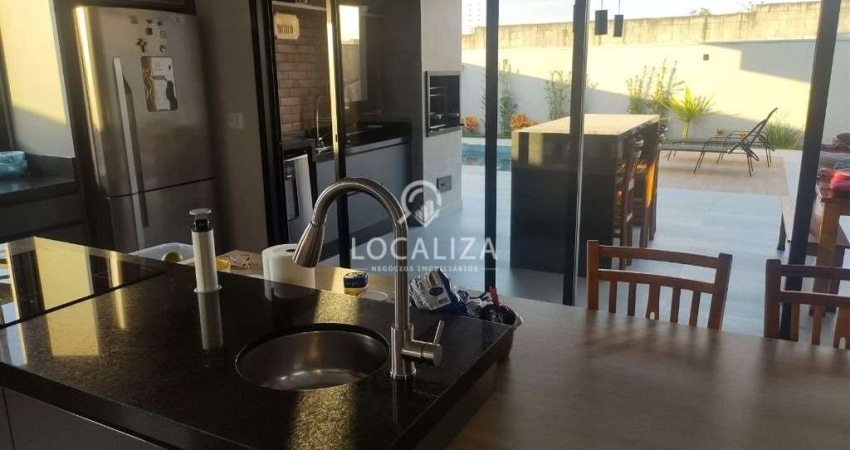 Casa de luxo em condomínio à venda no Jardim das Colinas, São José dos Campos-SP: 3 quartos, 3 suítes, 3 salas, 5 banheiros, 4 vagas, 302m².
