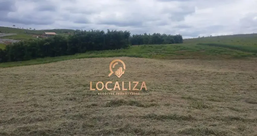 ADQUIRA SEU TERRENO DE 3.000M² EM CAÇAPAVA VELHA, CAÇAPAVA-SP!Aproveite essa oportunidade única para construir a chácara dos seus sonhos em uma região privilegiada.