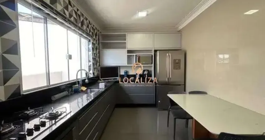 Casa Comercial à Venda em São José dos Campos-SP: 2 Quartos, 1 Suíte, 2 Salas, 4 Banheiros, 2 Vagas de Garagem - Imperdível!