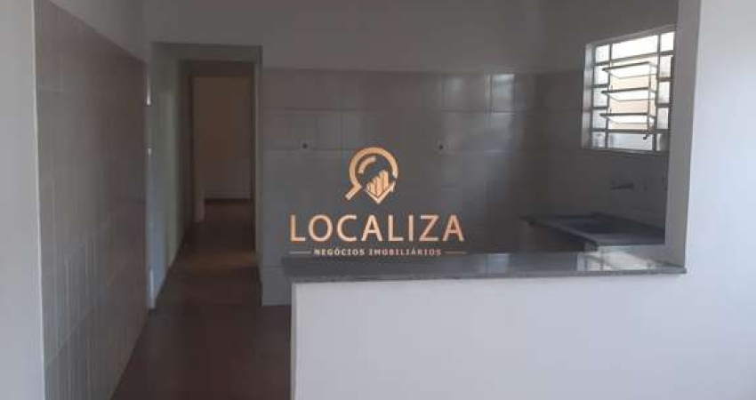 Casa / Jardim Maria Amélia/  3 Dormitórios / 140m²AC / 180m²TE  - Jacareí- SP.