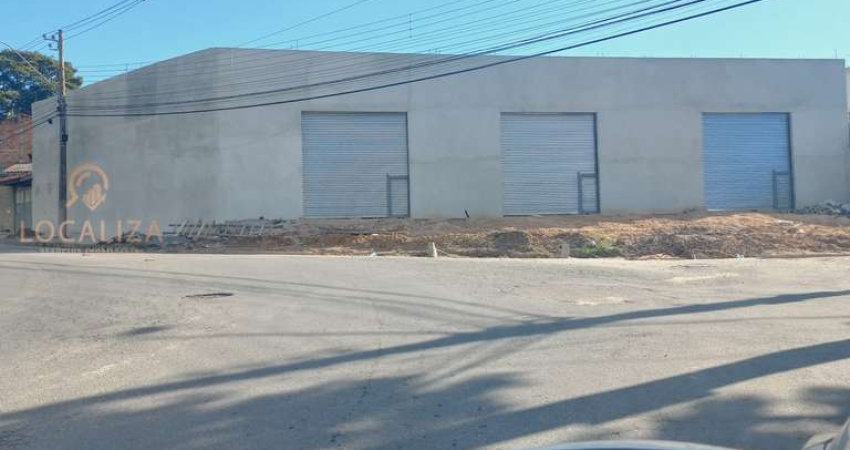Galpão comercial para locação em Jacareí-SP, Jardim Santo Antônio da Boa Vista! 1 banheiro, 2 vagas de garagem, 146m².