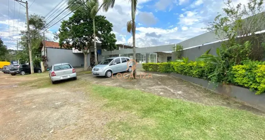 Barracão / Galpão / Depósito à venda na Avenida João Bassi, 400, Jardim Castanheira, São José dos Campos